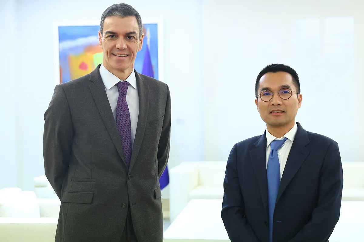 La china Hithium invertirá 400 millones en una planta de baterías en Navarra