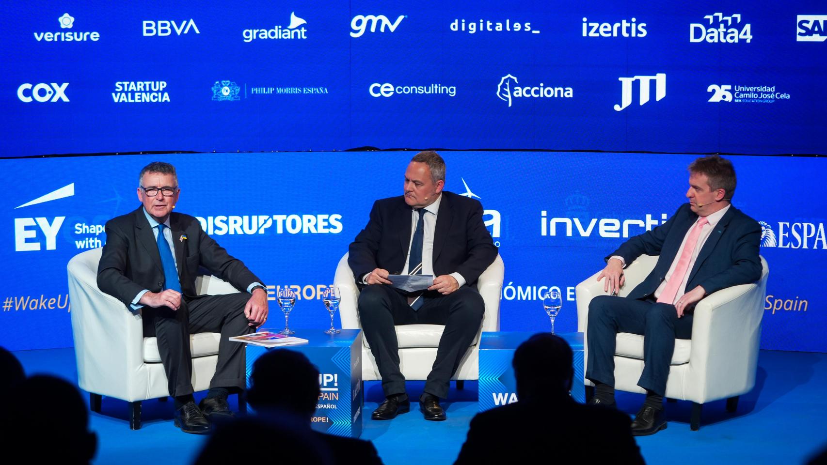 Un diputado tory y un laborista avisan a la UE: "No es momento de lucha partidista cuando hay que prepararse para la guerra"