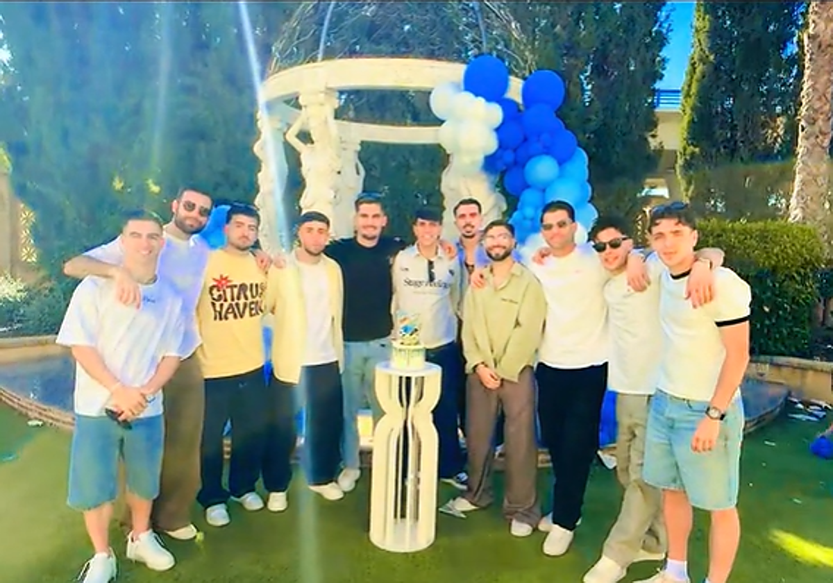 Fiesta malaguista en el cumpleaños de Izan Merino