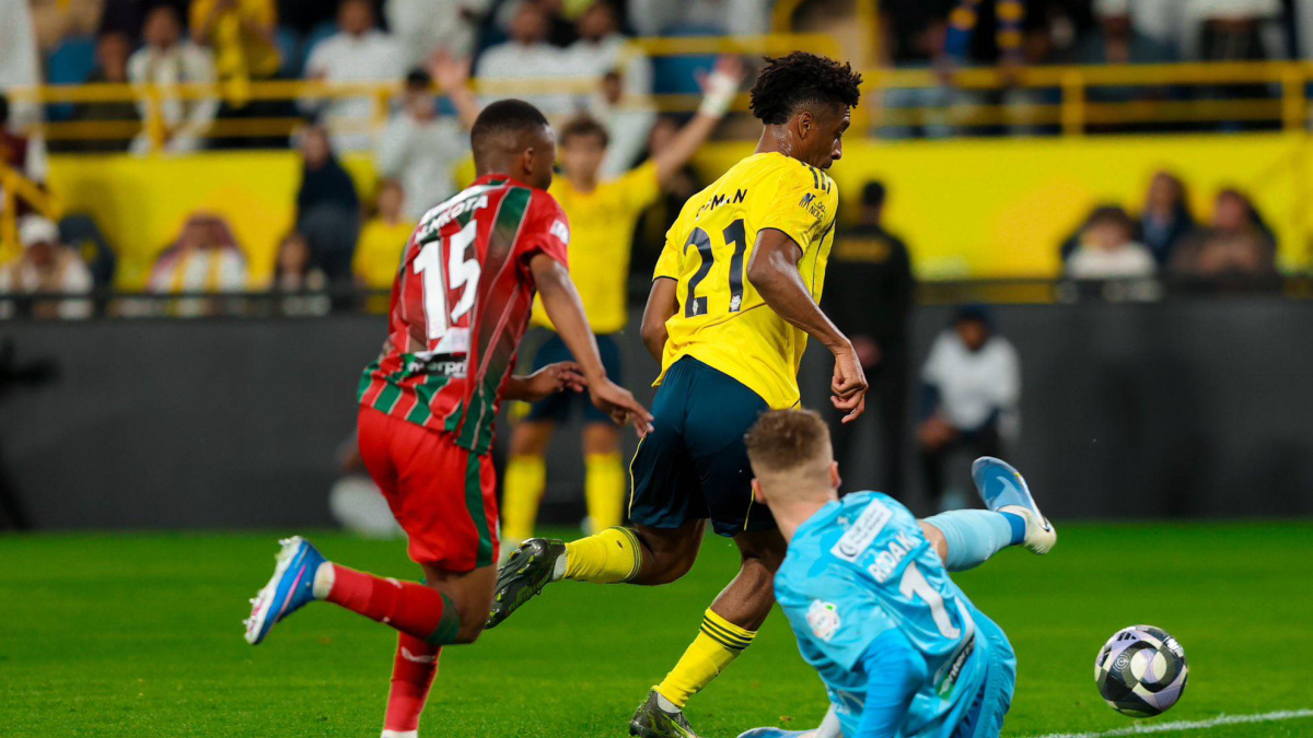 Coman le da a Cristiano la decimoséptima consecutiva