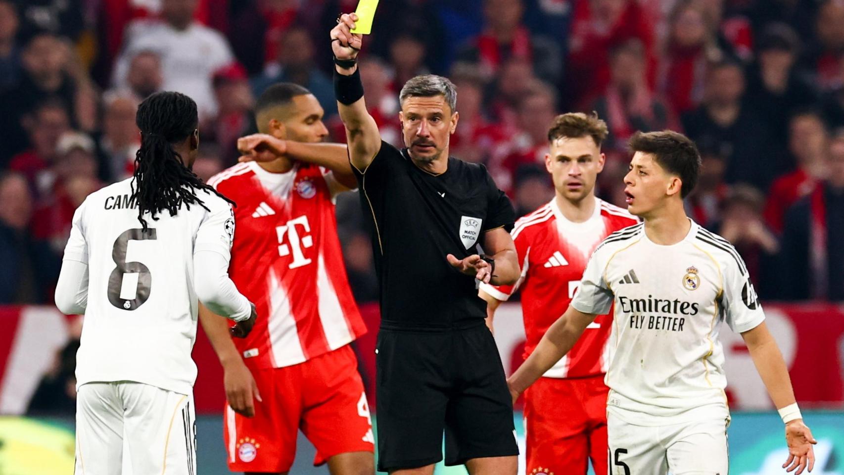 ¿Temeridad de Camavinga o exceso de rigor de Vincic?: dos amarillas en 8 minutos para apagar el sueño del Madrid