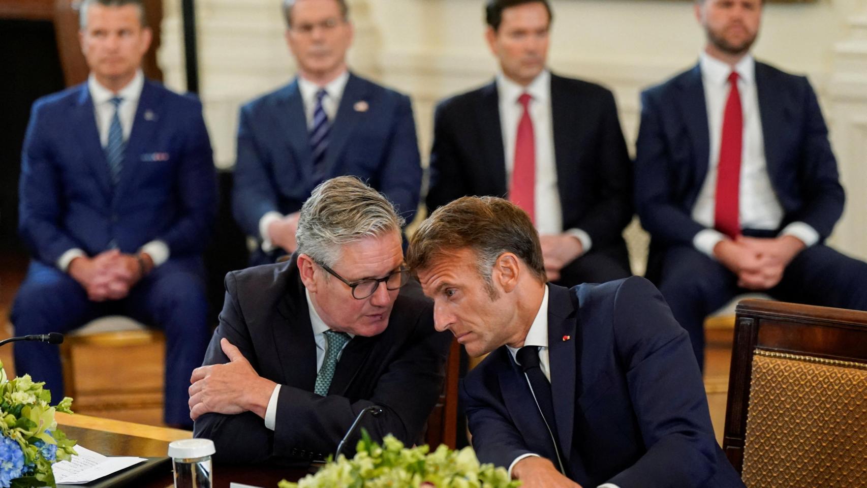 Trump sí, Trump no: Macron y Starmer chocan por incluir a EEUU en la misión para limpiar Ormuz en la que no está España