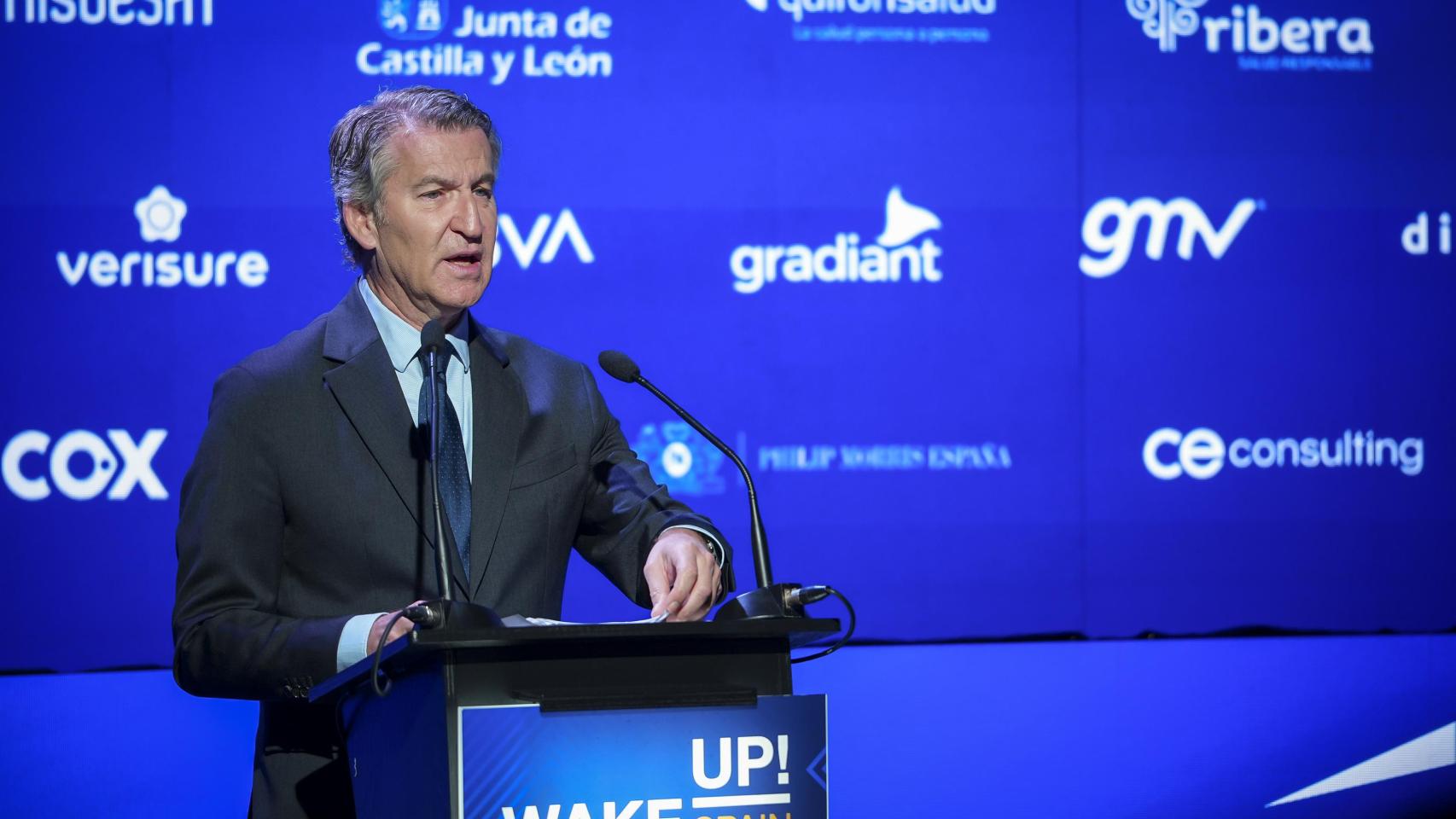 Feijóo denuncia en Wake Up! el "ensañamiento fiscal" del Gobierno y defiende el 'derecho al error' de los contribuyentes