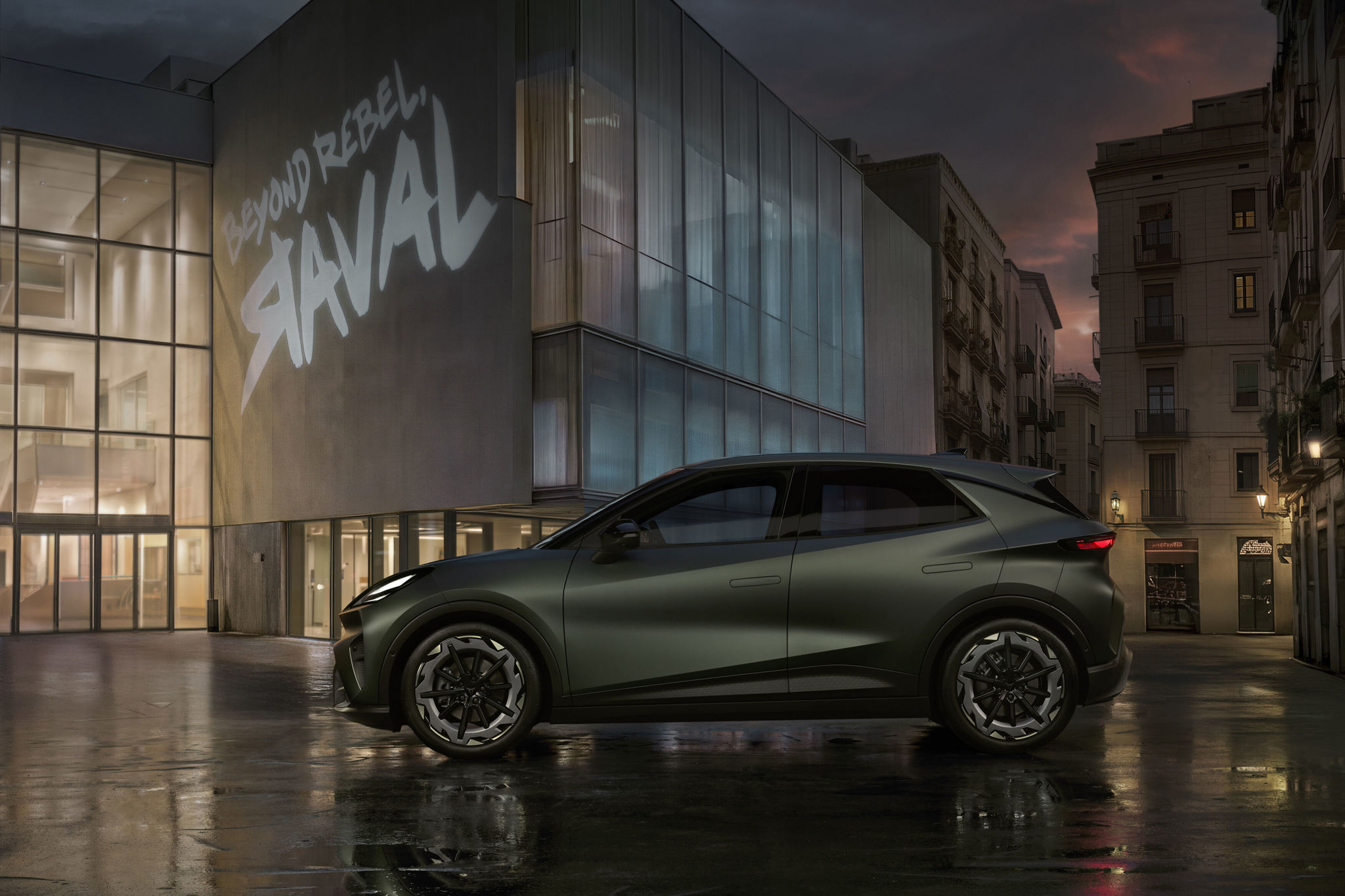 Los coches eléctricos toman las calles: el Cupra Raval revoluciona el mercado