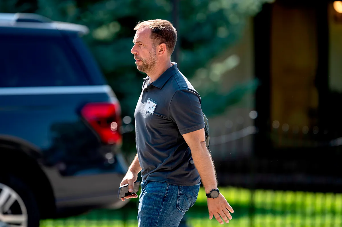 El español Javier Oliván percibió 24,5 millones de dólares en 2025 como director operativo de Meta