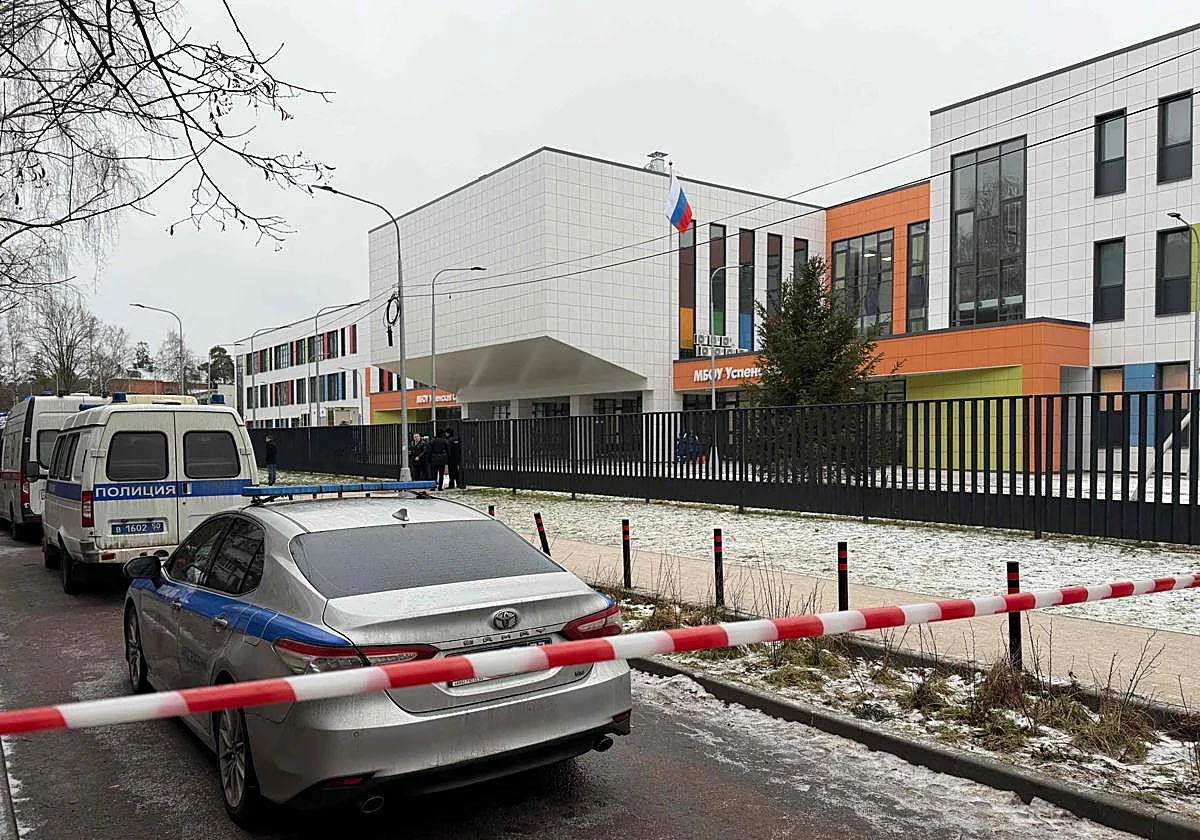 Un adolescente mata a un niño de 10 años en una escuela a las afueras de Moscú