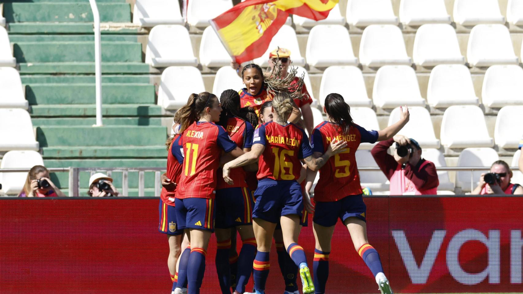España olvida el tropiezo en Wembley con una goleada en el triunfo ante Ucrania en la clasificación para el Mundial