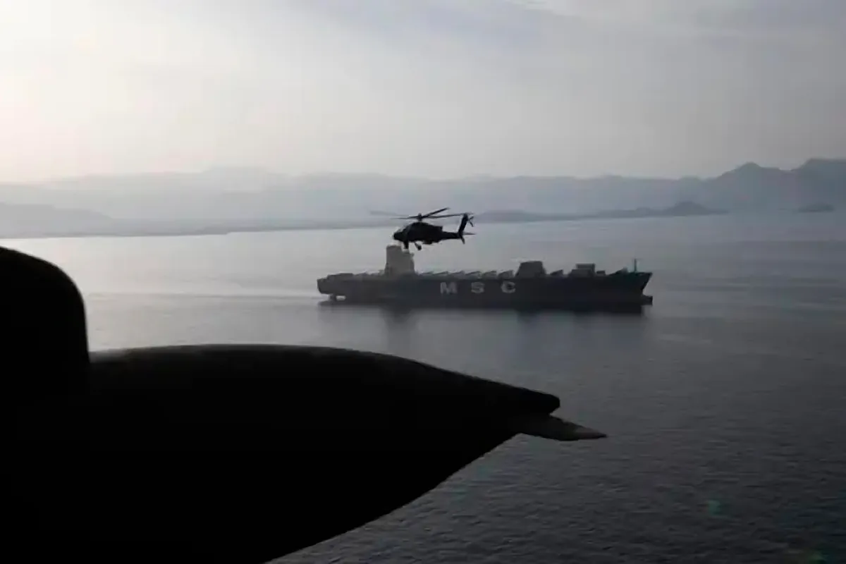 Irán cierra Ormuz y amenaza con retirarse de las negociaciones de paz