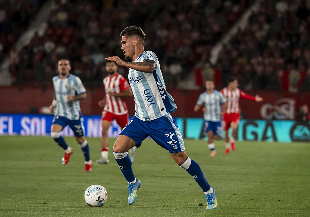 Así está el Málaga en la clasificación tras su derrota en Almería