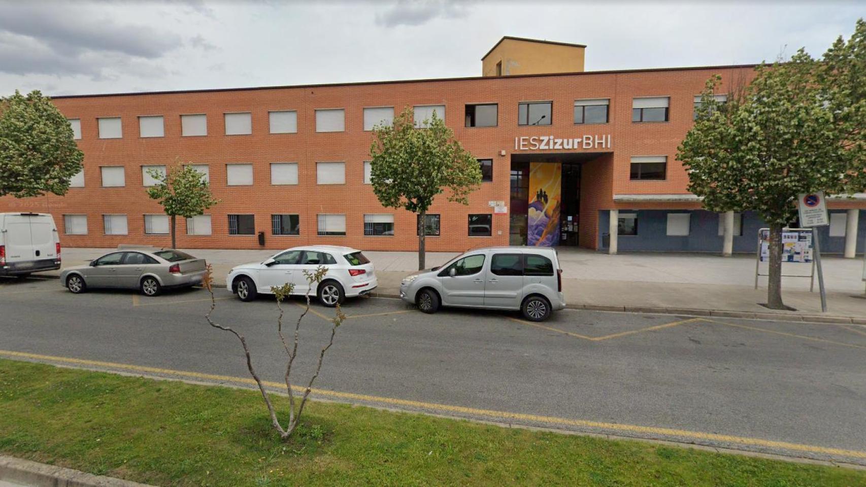 El profesor de Biología de Navarra condenado a 108 años: obtuvo fotos íntimas de alumnas y grabó a 42 mujeres