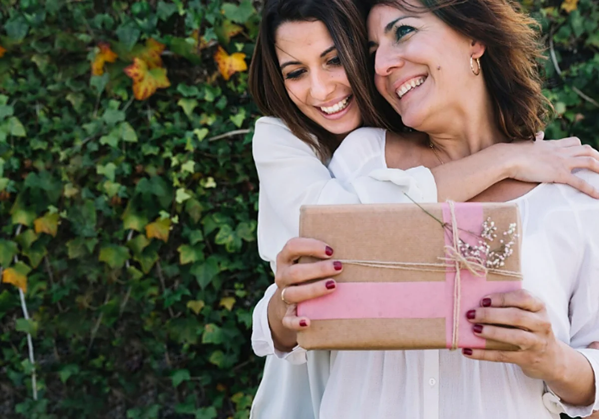 Día de la Madre: 7 regalos personalizados para este 3 de mayo que no son el típico marco de fotos