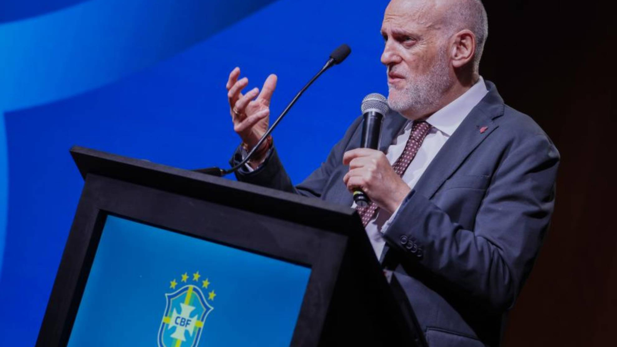 Tebas critica los pitos al himno: "No es libertad de expresión, como dijo Juan Carlos Rivero"