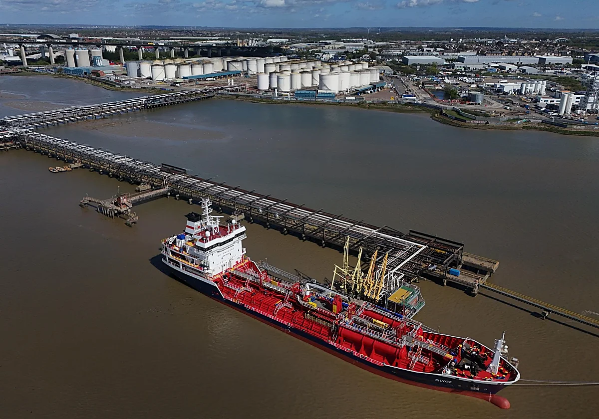 El gas y el petróleo se estancan bajo la sombra del conflicto en el estrecho de Ormuz