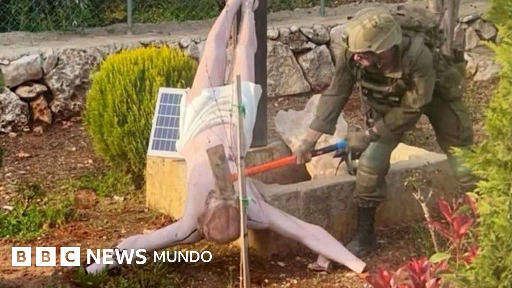 La indignación que desató la imagen de un soldado israelí destruyendo una talla de Jesucristo en Líbano