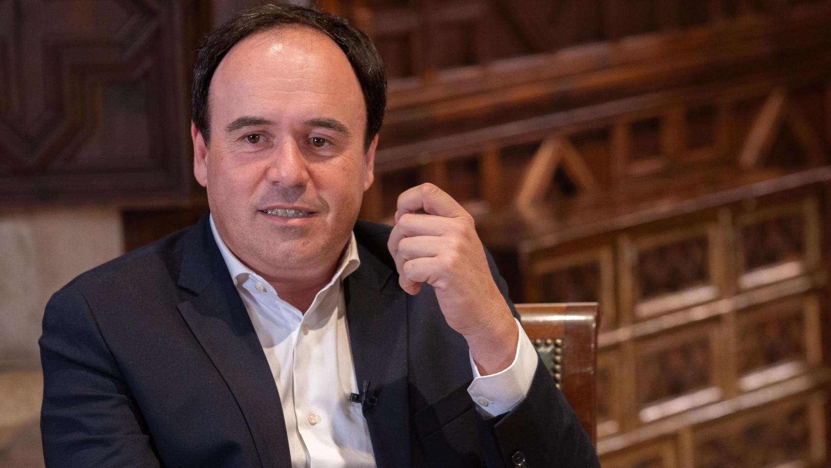 El PP y Vox encarrilan un acuerdo para los presupuestos valencianos tras el pacto de gobierno en Extremadura