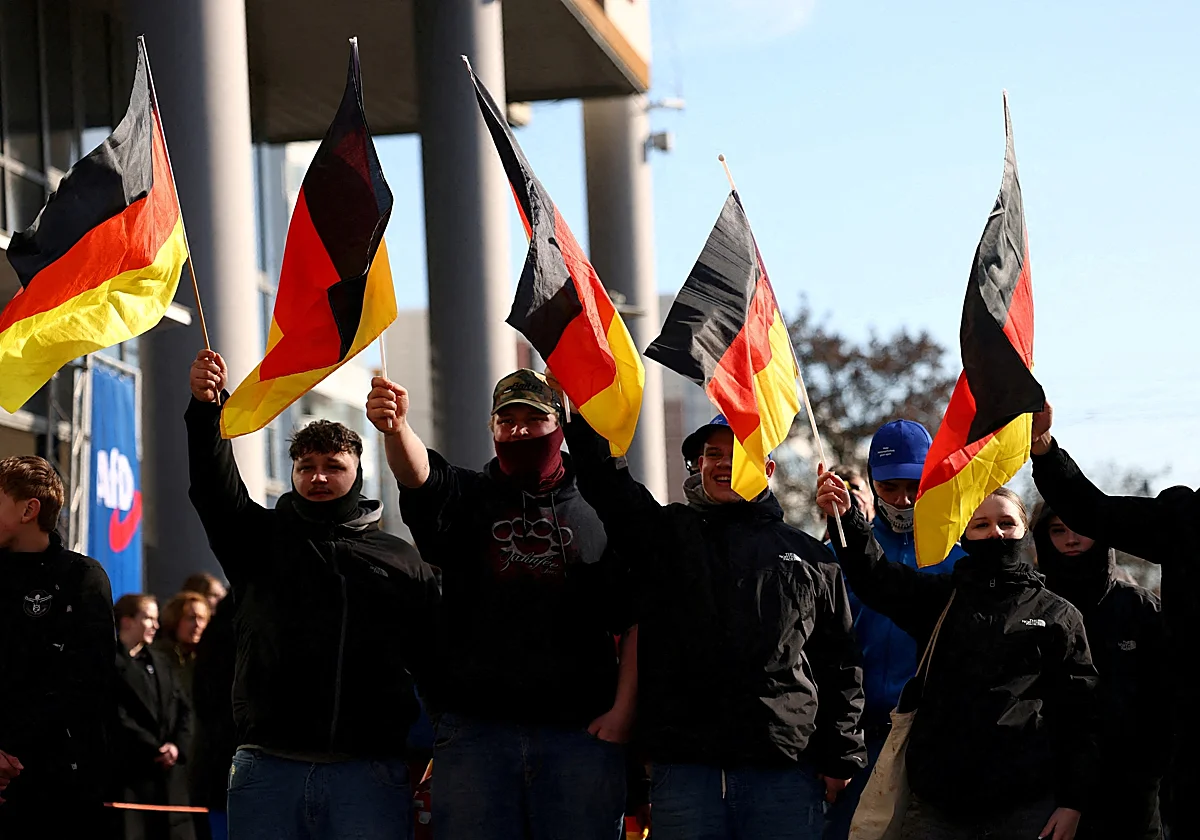El partido ultra AfD encabeza las encuestas en Alemania