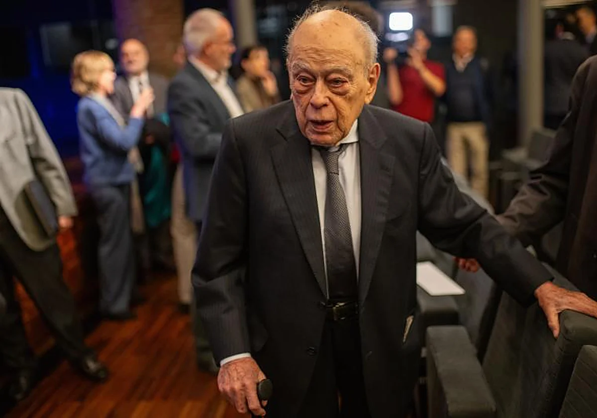 El tribunal que juzga a los Pujol obliga al expresidente de 95 años a declarar en la sala