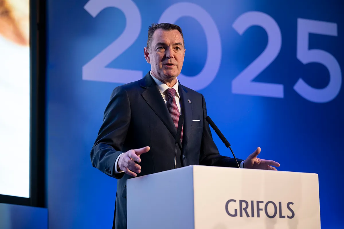 La banca condiciona el importe del dividendo de Grifols a su ratio de deuda