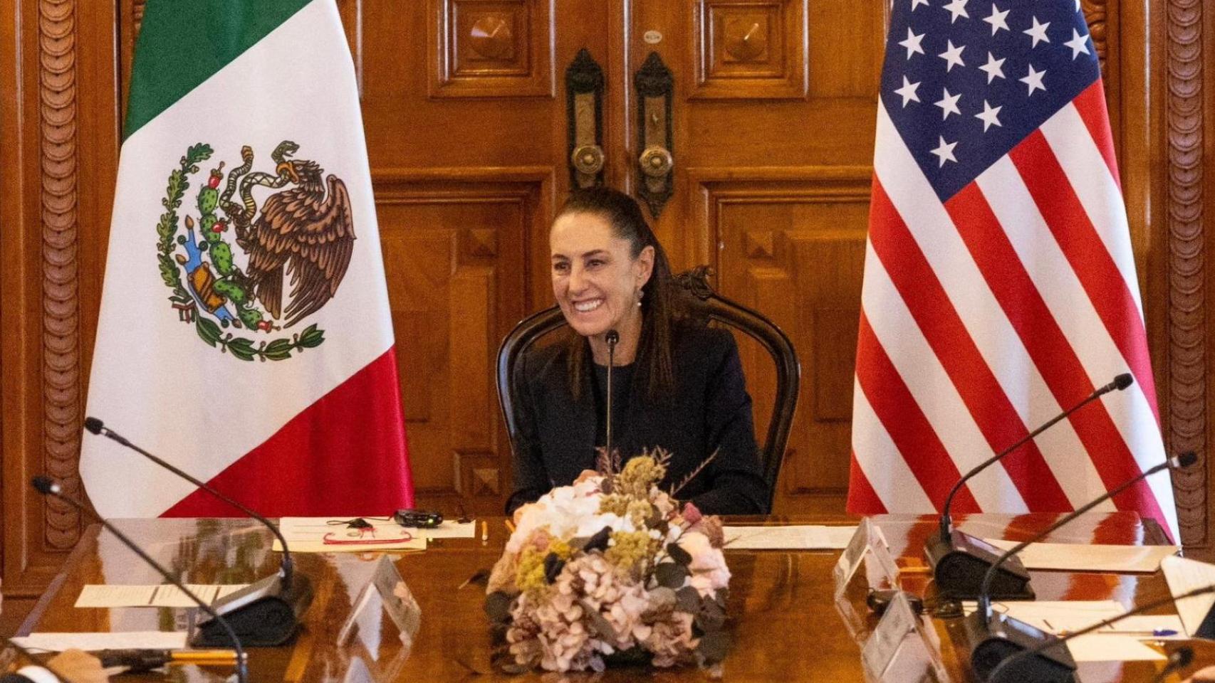 La muerte de dos agentes de la CIA infiltrados en México pone a Sheinbaum contra las cuerdas: afirma que EEUU no le informó