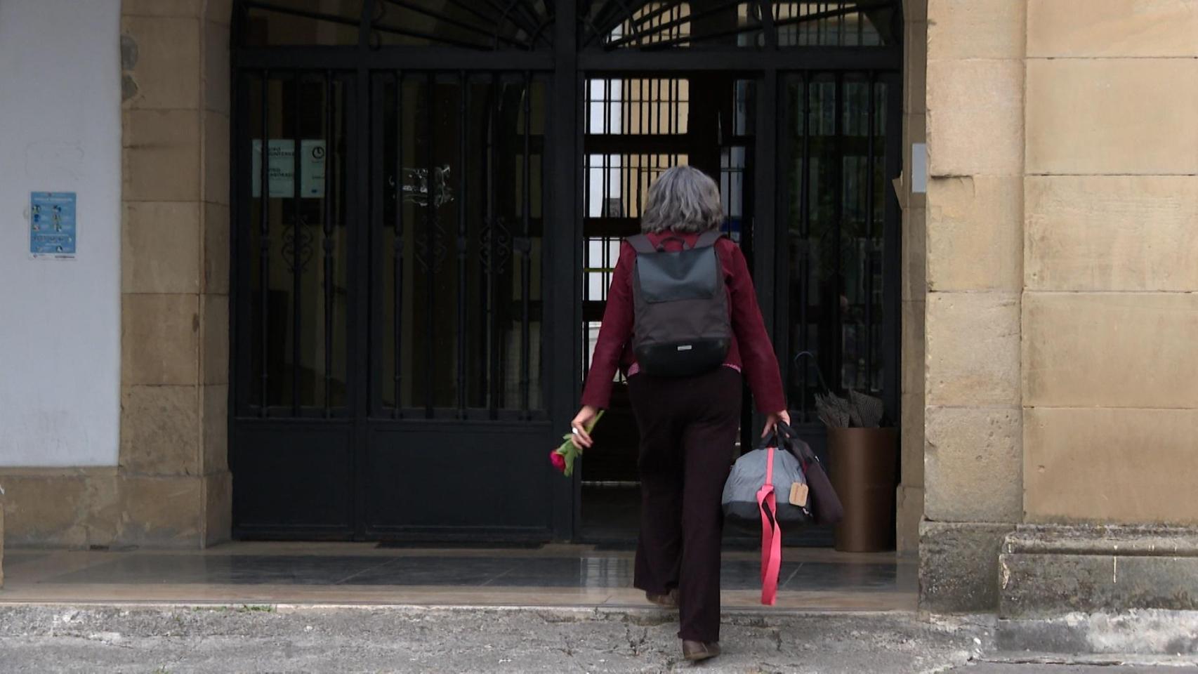 La treta del Gobierno vasco para sacar a 'Anboto' de prisión: una carta de perdón de hace 2 meses y un voluntariado en Cáritas