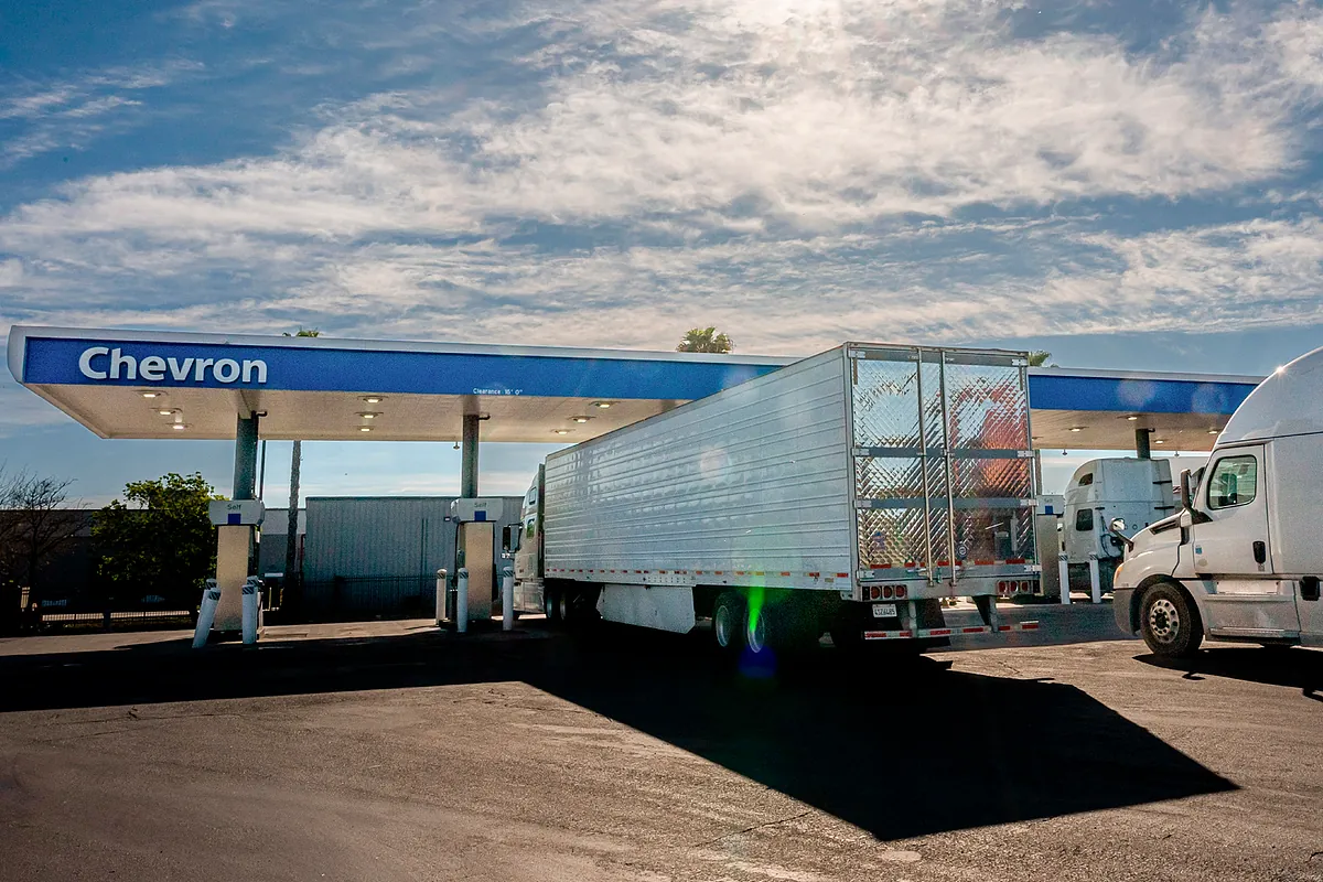 Por qué la gasolina en Estados Unidos es tan barata