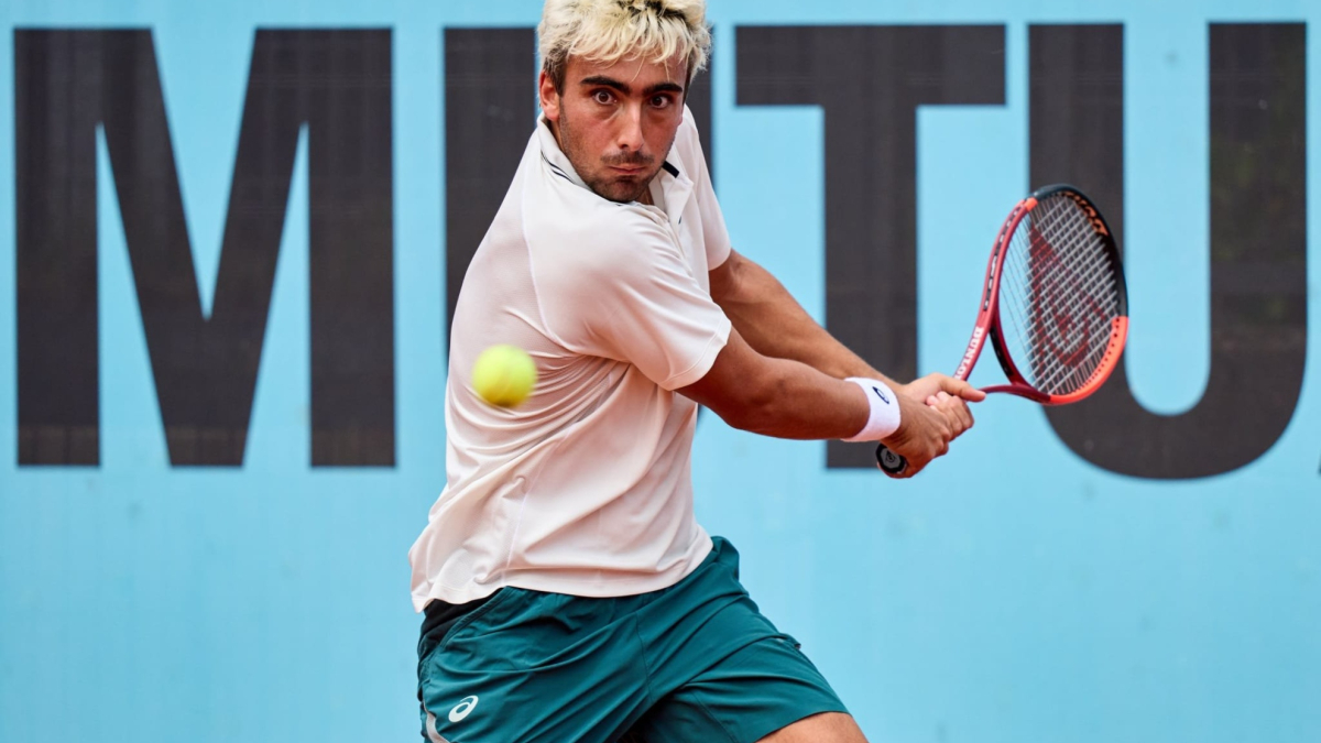 Amenaza de plante de Trungelliti por insultos de la grada