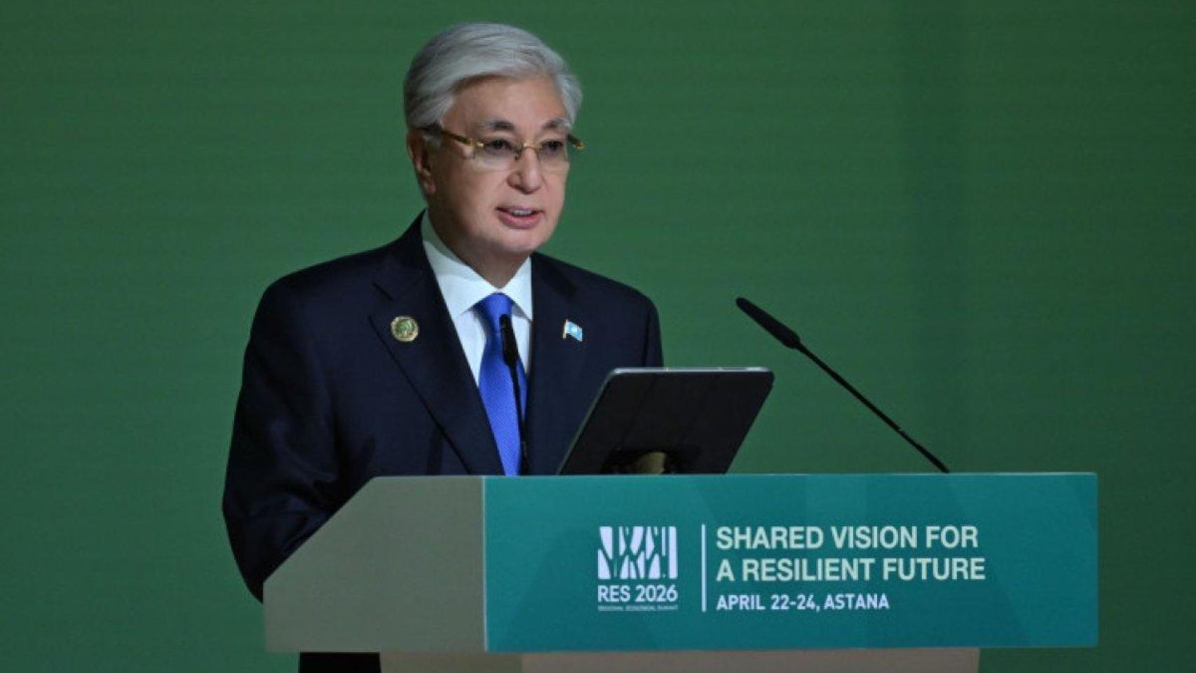 Amigo de todos y rehén de casi nadie: Kazajistán se adelanta a la inminente 'guerra del agua' y pide a la ONU que la prevenga