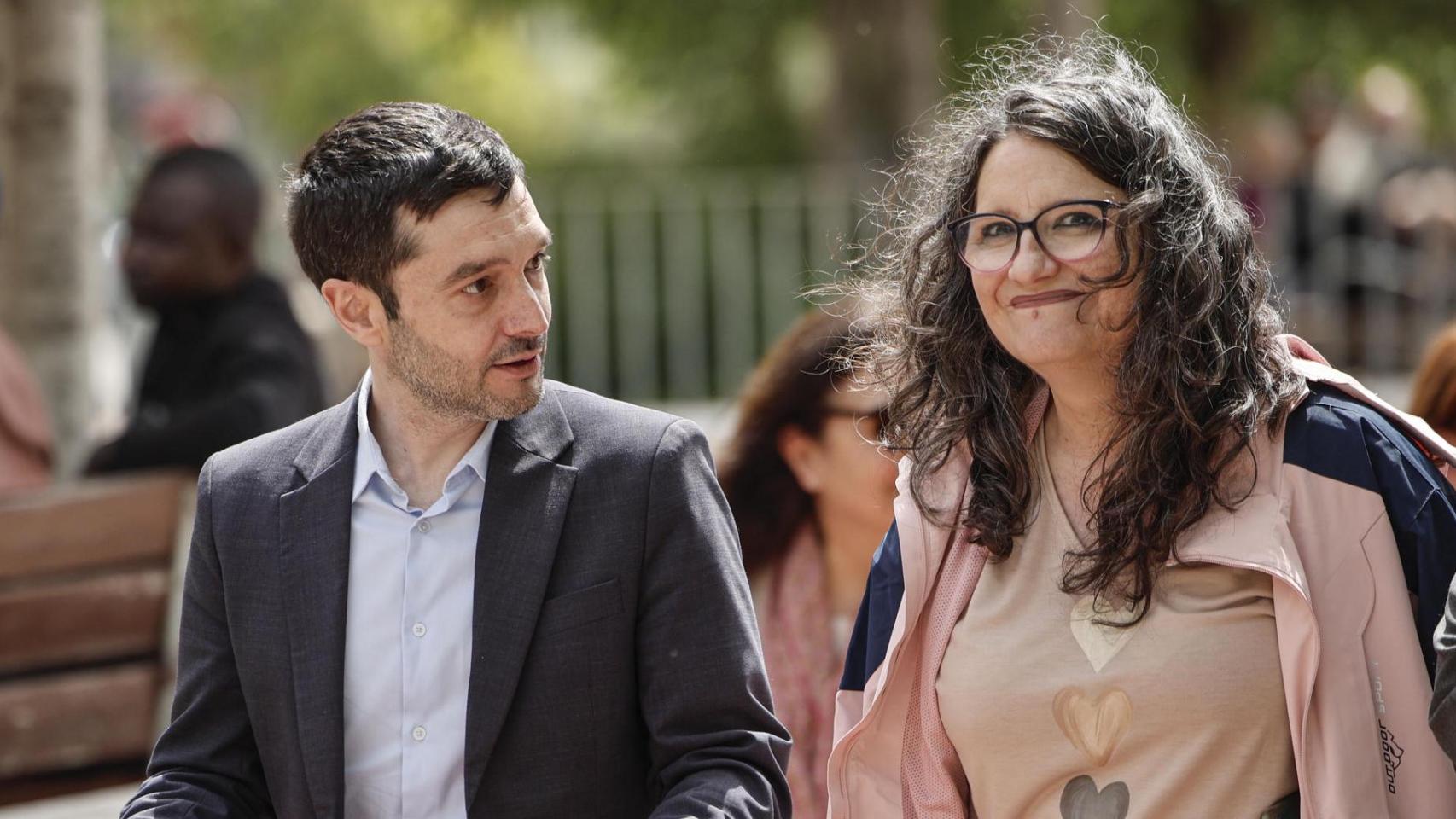 El inicio de 'campaña' de Mónica Oltra: mensaje centrado en la vivienda y escudada por ministros de Sumar