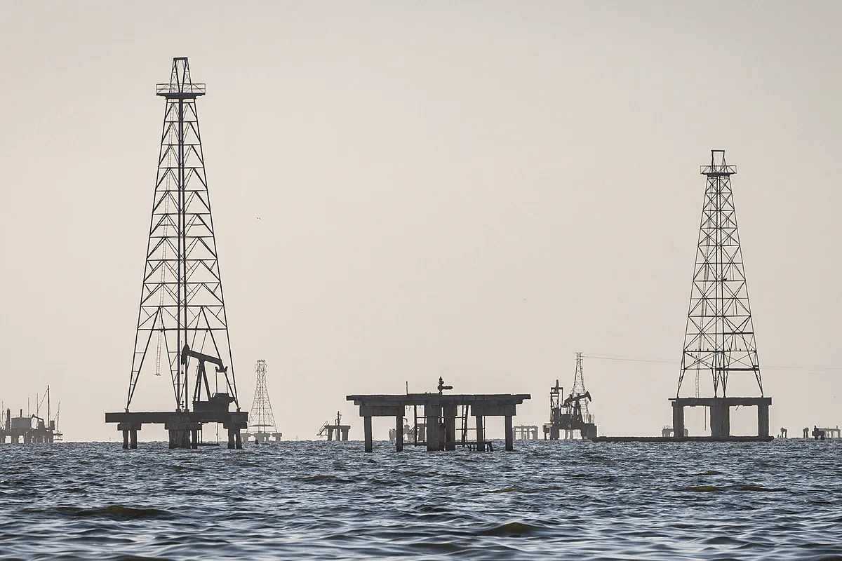 Trump ordena el bloqueo total de todos los petroleros que entren y salgan de Venezuela