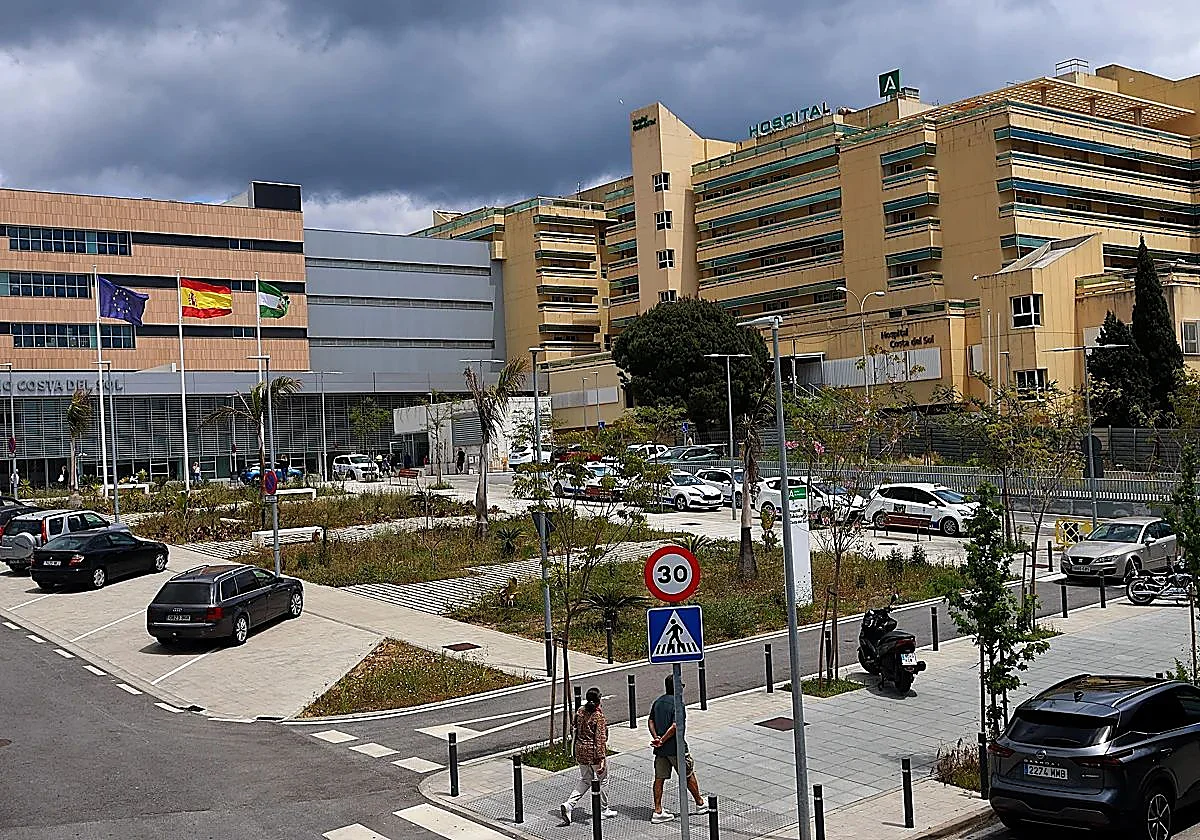 Trade union calls for urgent housing and mobility measures for workers at the Costa del Sol Hospital
