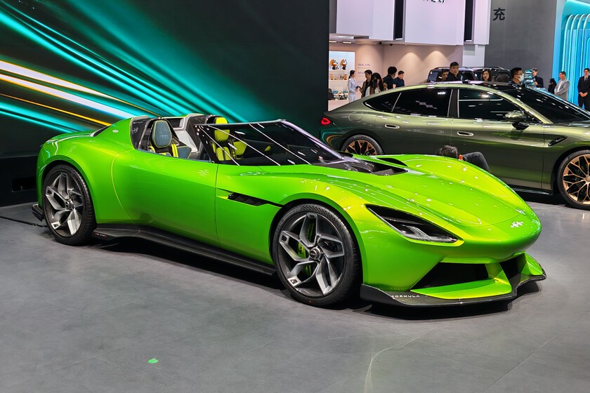 Viaje al centro del motor chino (parte 2): he visto el futuro de los coches en Pekín y sí, es eléctrico (y chulísimo)