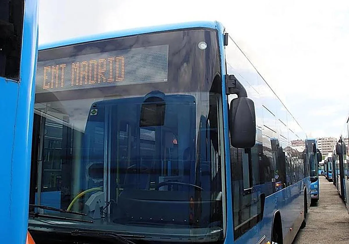 Los 40 autobuses urbanos de doce metros cedidos por Madrid ya están en Burgos