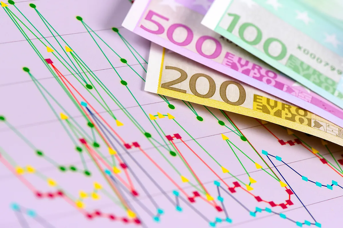 Renta 2025: ¿quién debe declarar los intereses y los dividendos?