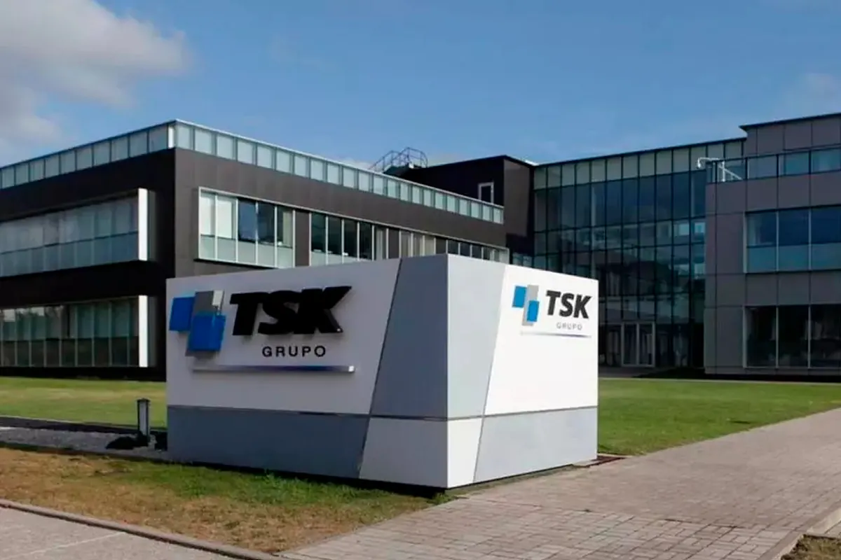 El núcleo duro de TSK seguirá unido un añotras la salida a Bolsa