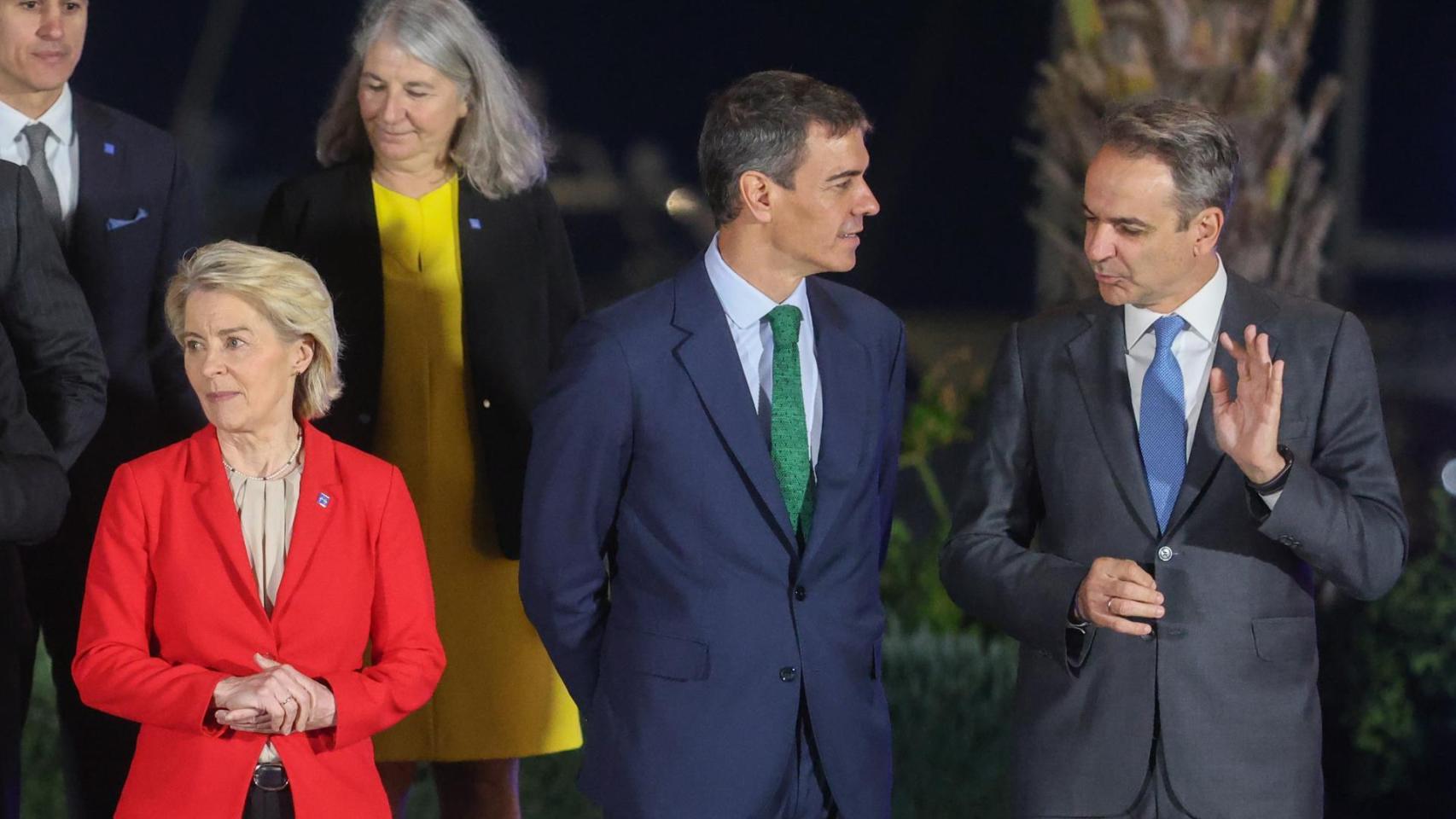 El Gobierno asume que perderá 20.000 millones de los fondos 'NextGen' tras la negativa de Von der Leyen de prorrogar el plazo