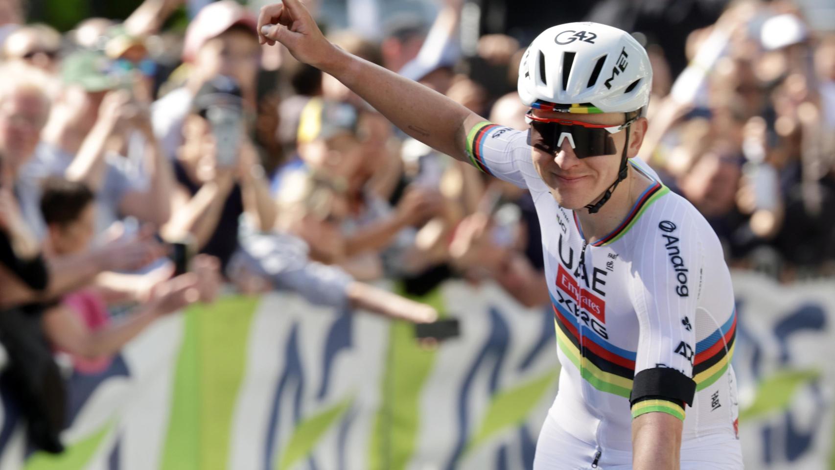 Tadej Pogacar mantiene su trono en Lieja: supera a Paul Seixas y evita el relevo generacional anticipado