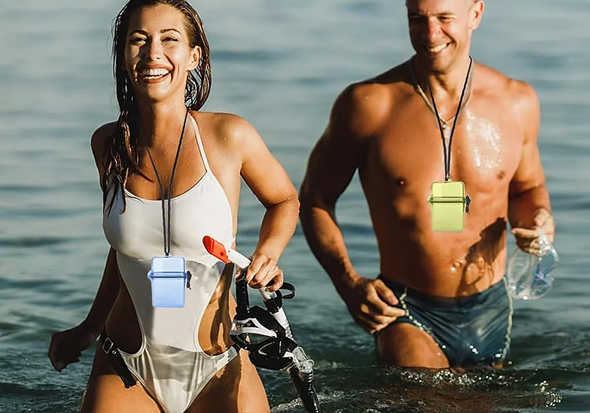 Practica deportes acuáticos sin miedo con estas cajas estancas que protegen tus objetos personales