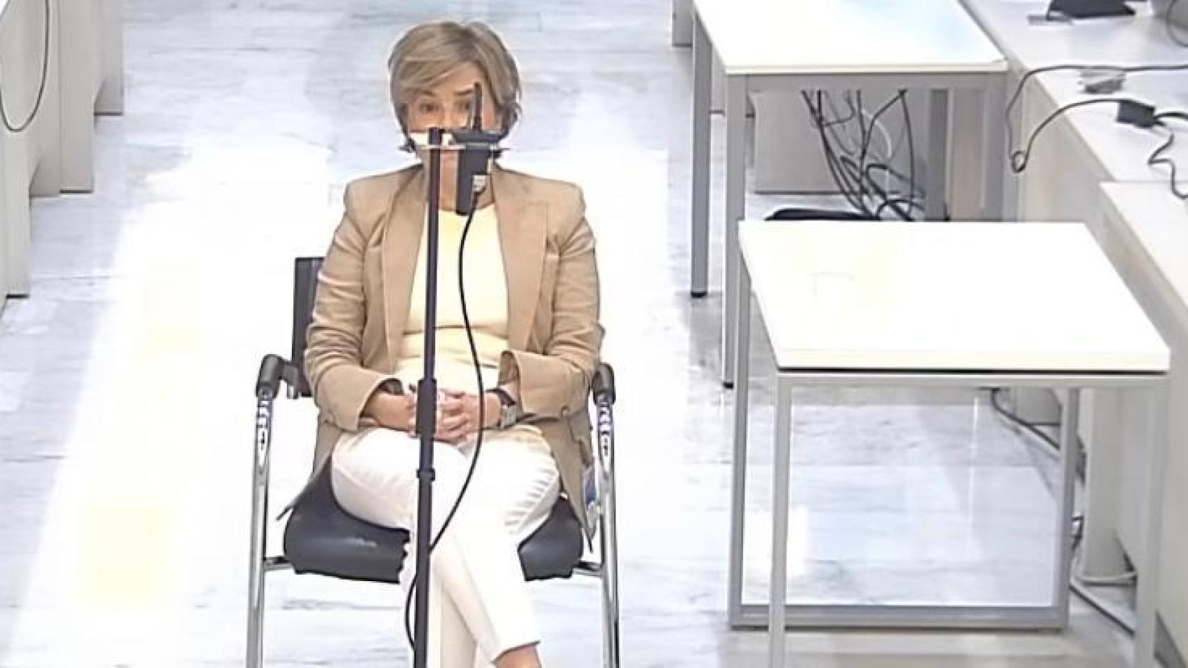 Soraya Sáenz de Santamaría se desmarca del espionaje a Bárcenas: "Nunca tuve constancia de esa operación"