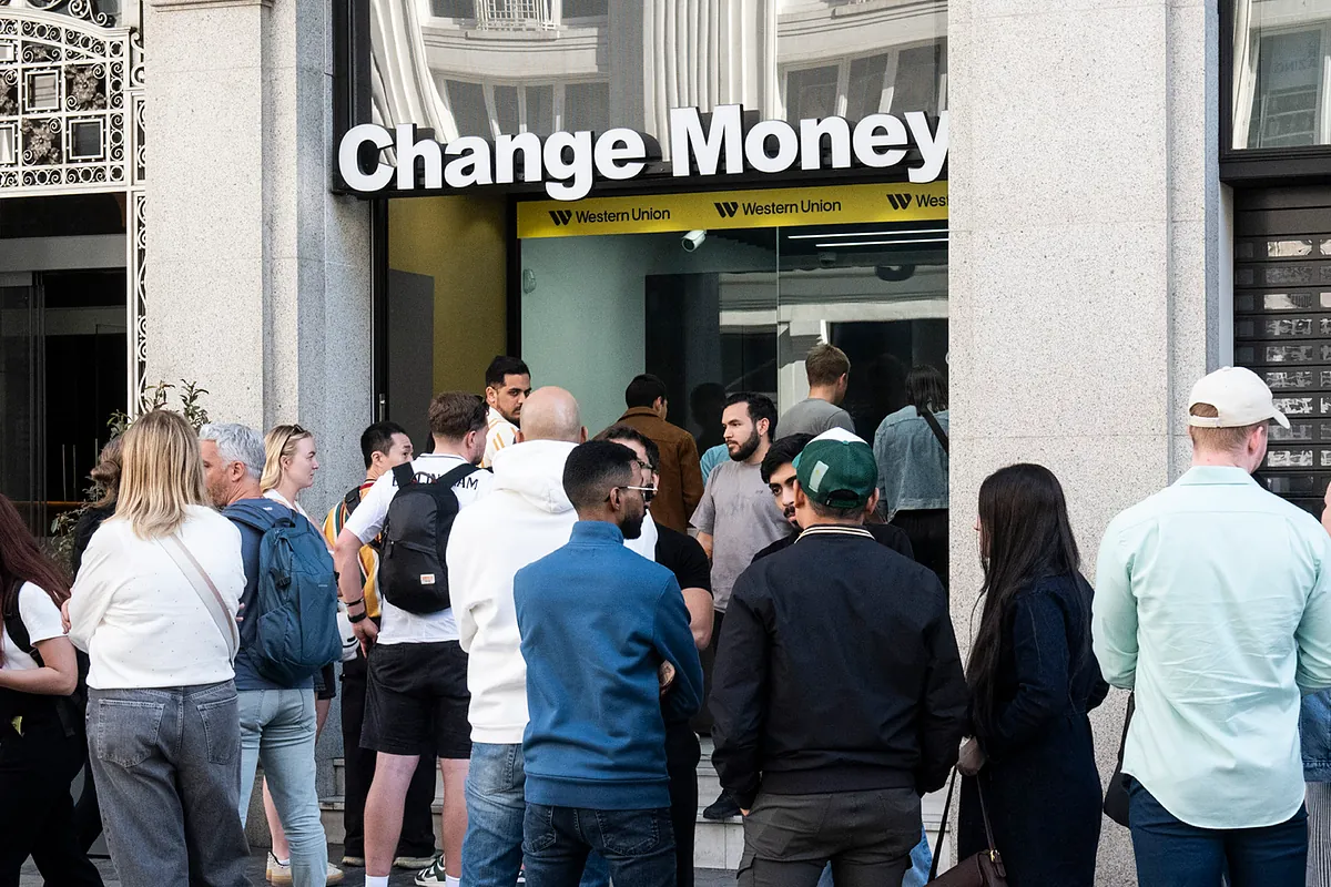 El Banco de España recomienda tener 100 euros en efectivo en la víspera del aniversario del apagón