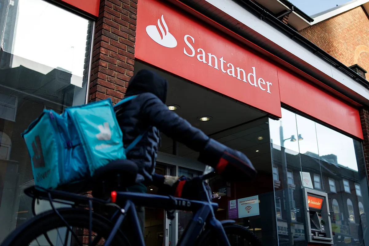 Presión a Santander UK para elevar su provisión por el 'caso de los coches' en Reino Unido