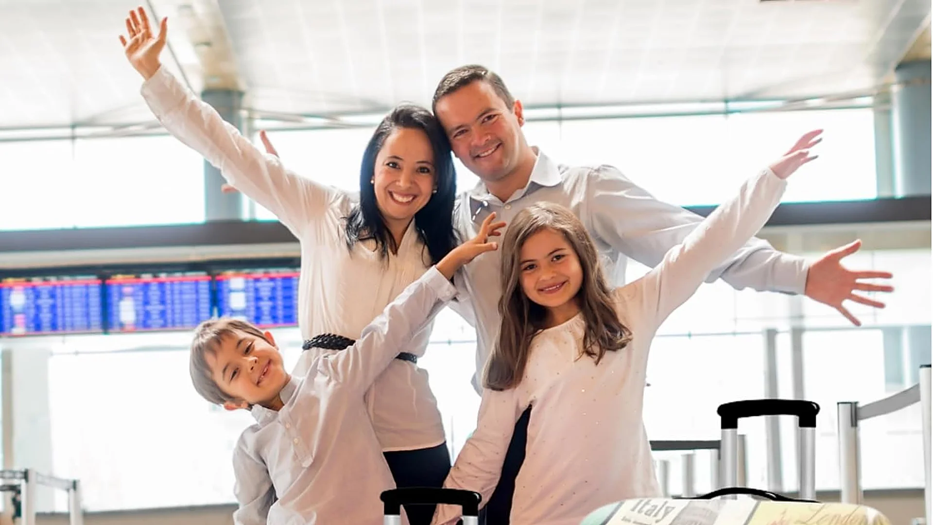 Estas fundas de maleta personalizables protegerán tu equipaje y lo harán inconfundible