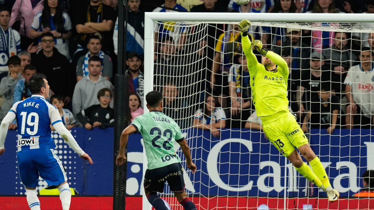 Mathew Ryan, el muro para seguir soñando en Primera