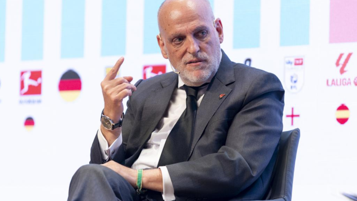 Tebas: "Prefiero que el alirón del Barça no sea en el Clásico"