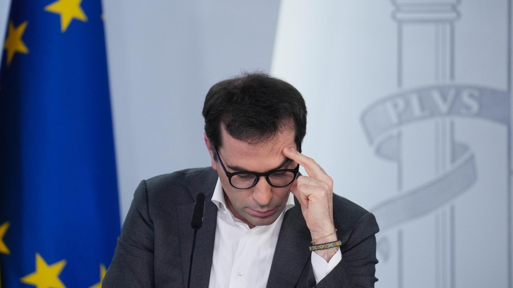 Los migrantes en paro suben a 731.900 en el arranque de la regularización de Sánchez, un 20% más que al final de 2025