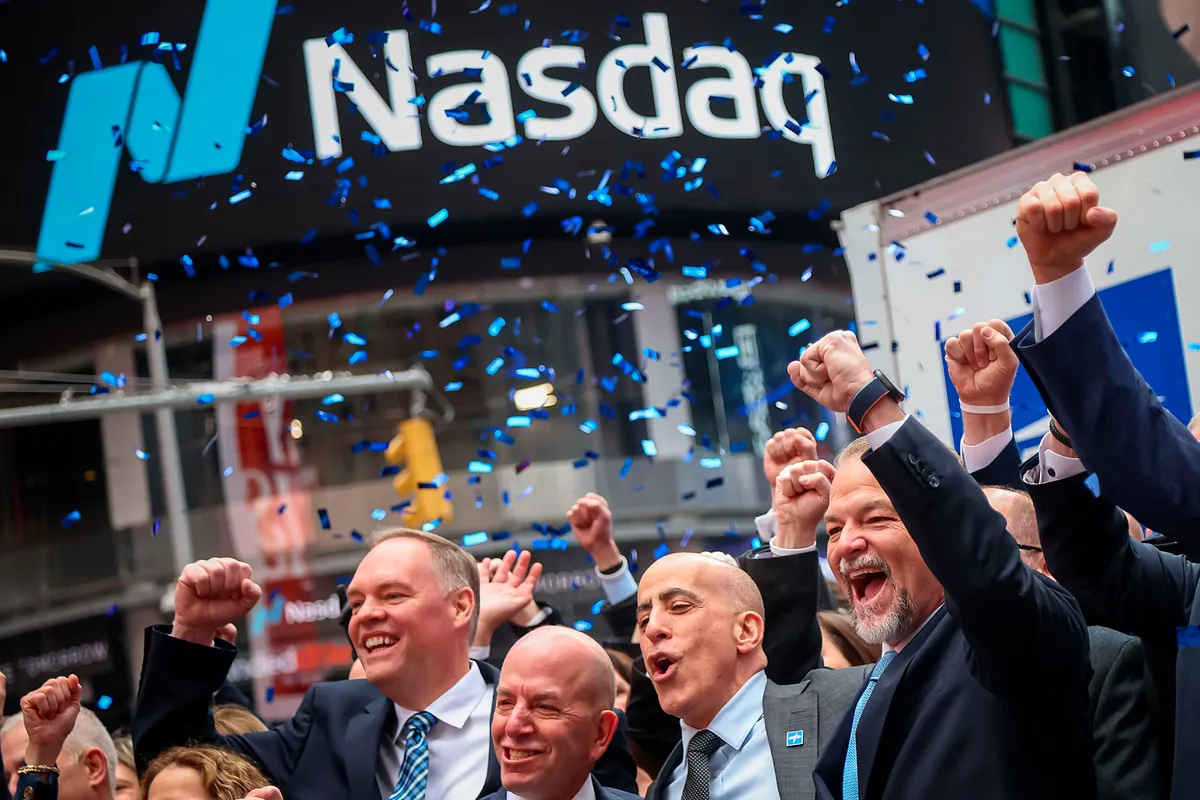 Los semiconductores desafían récords de la burbuja tecnológica