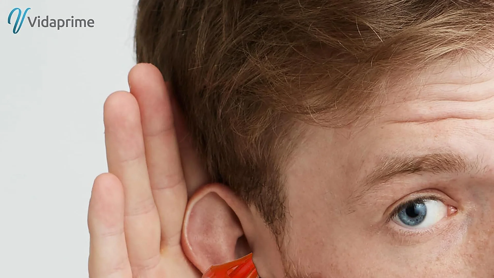 Di adiós a la cera y a los molestos tapones con estos limpiadores de oídos reutilizables