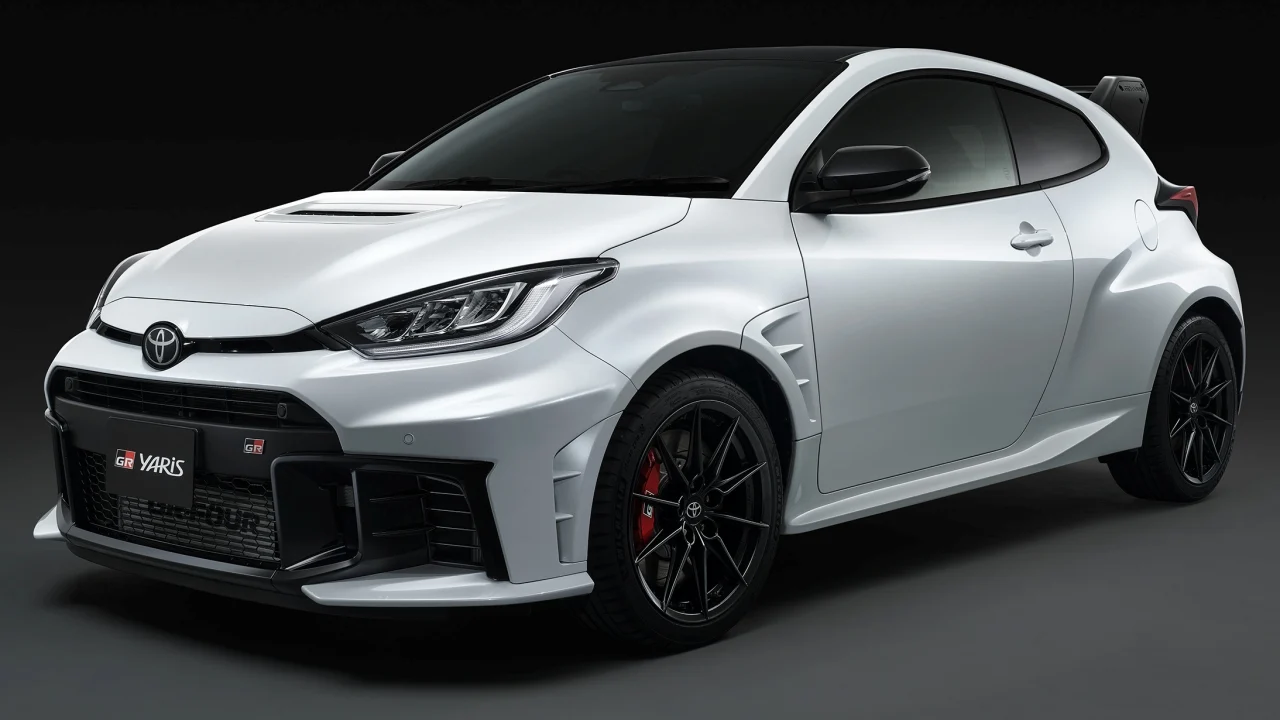 El Toyota GR Yaris 2026 es pura diversión al volante con su Aero Pack y cambio manual: ¿Su precio? desde 46.250 euros