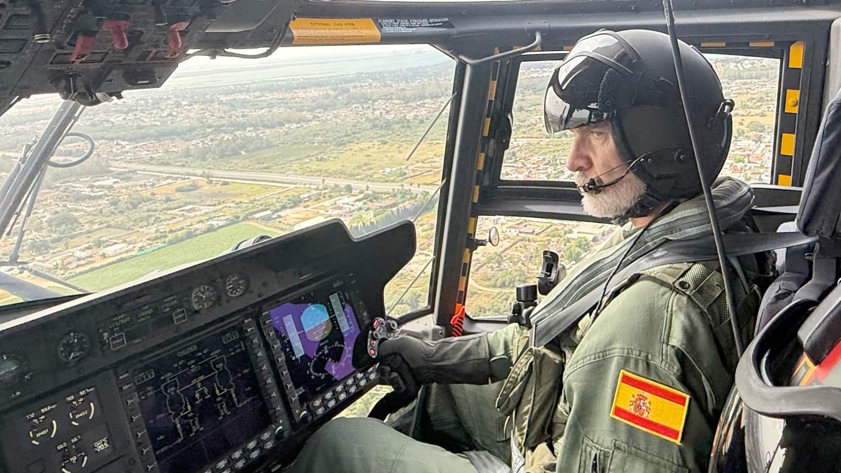 Así es el NH-90, el helicóptero que ha pilotado el Rey de España en la Base Naval de Rota
