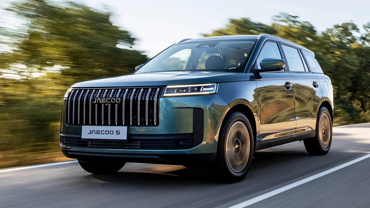 Así es la gama del nuevo Jaecoo 5 SHS, el SUV híbrido con precios que atacan al Toyota C-HR