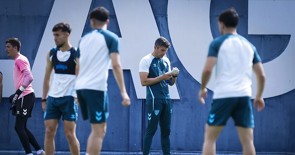 Funes mantiene la incógnita con Larrubia